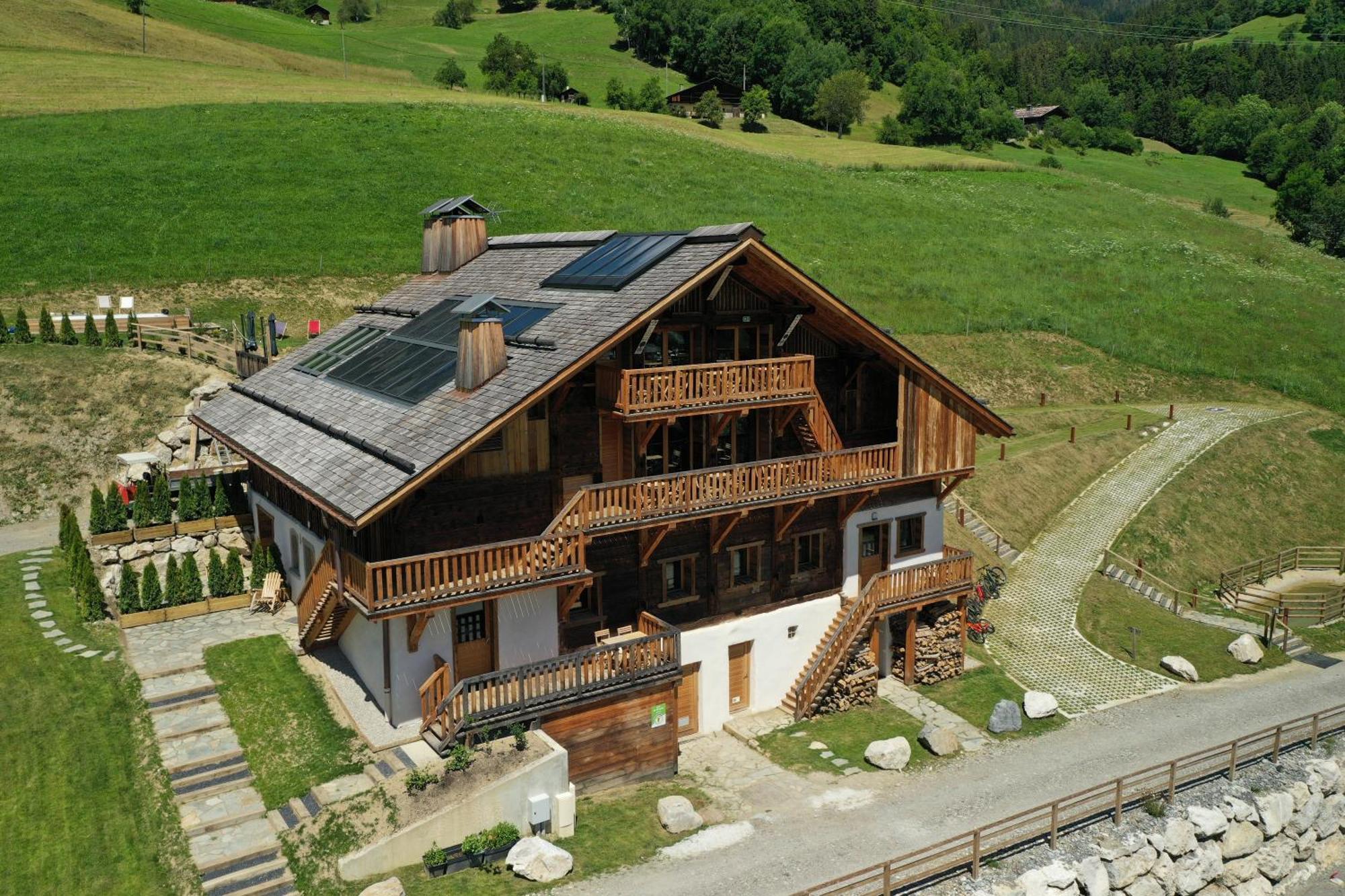 Le Toi Du Monde Bed & Breakfast Flumet Exterior photo